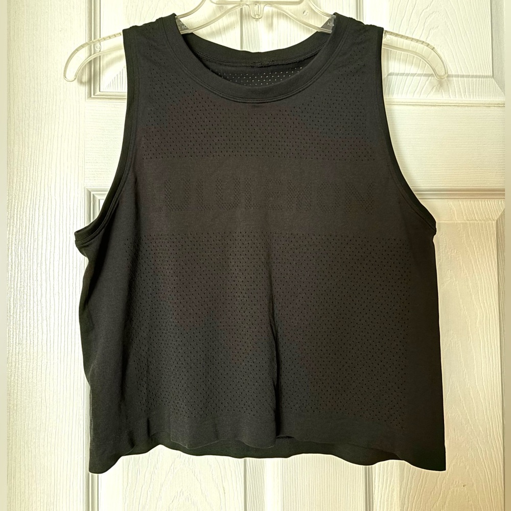 Lululemon tank shirt